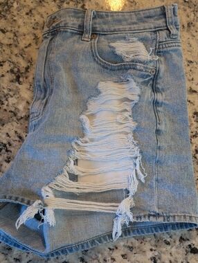 American Eagle Light Blue Denim Shorts with Comfort Stretch Waistband Mom Shorts